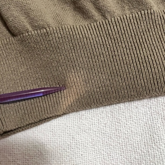 Van Heusen - Picture 11 of 11